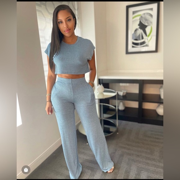 Soft grey two piece lounge set - Picture 8 of 8